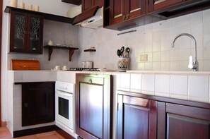 Fridge, oven, stovetop, highchair