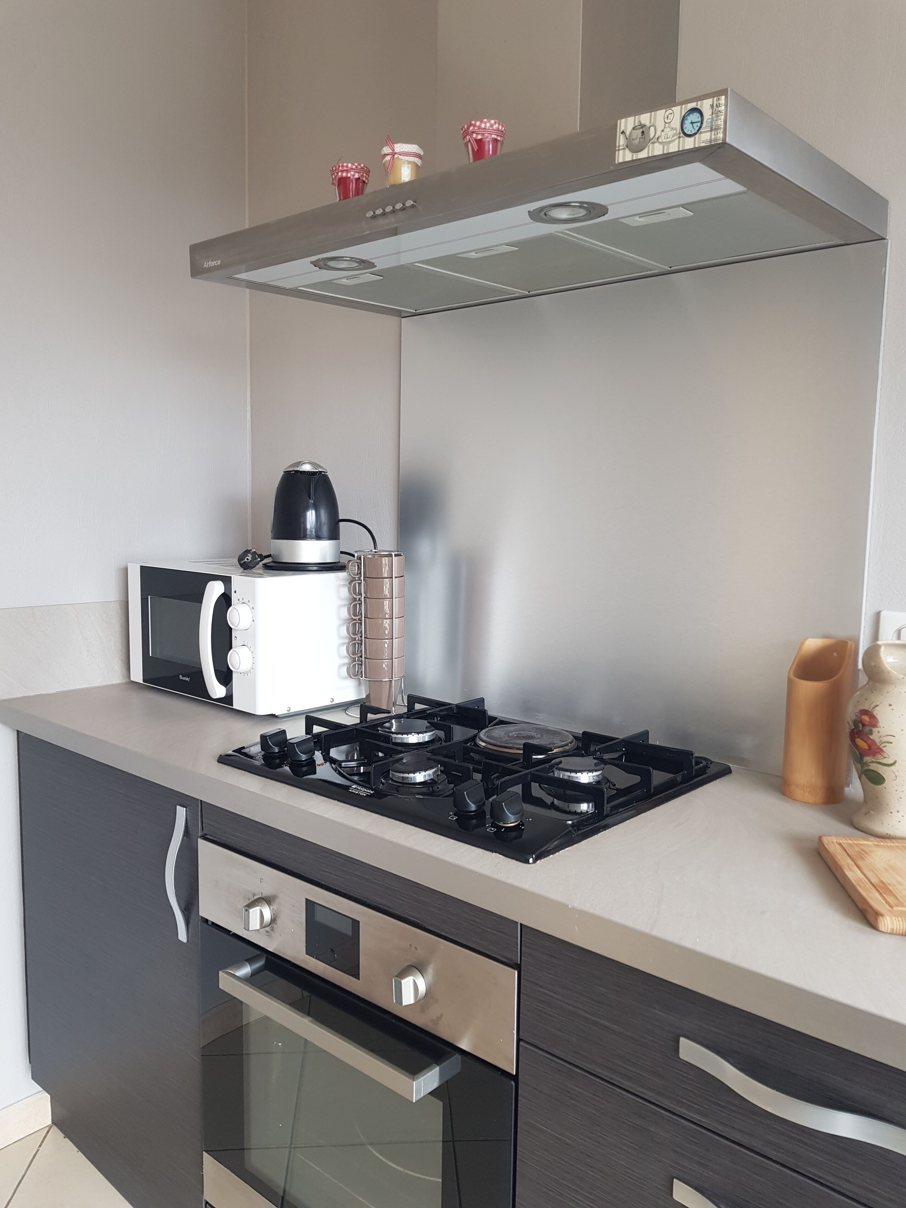 T1 house with parking