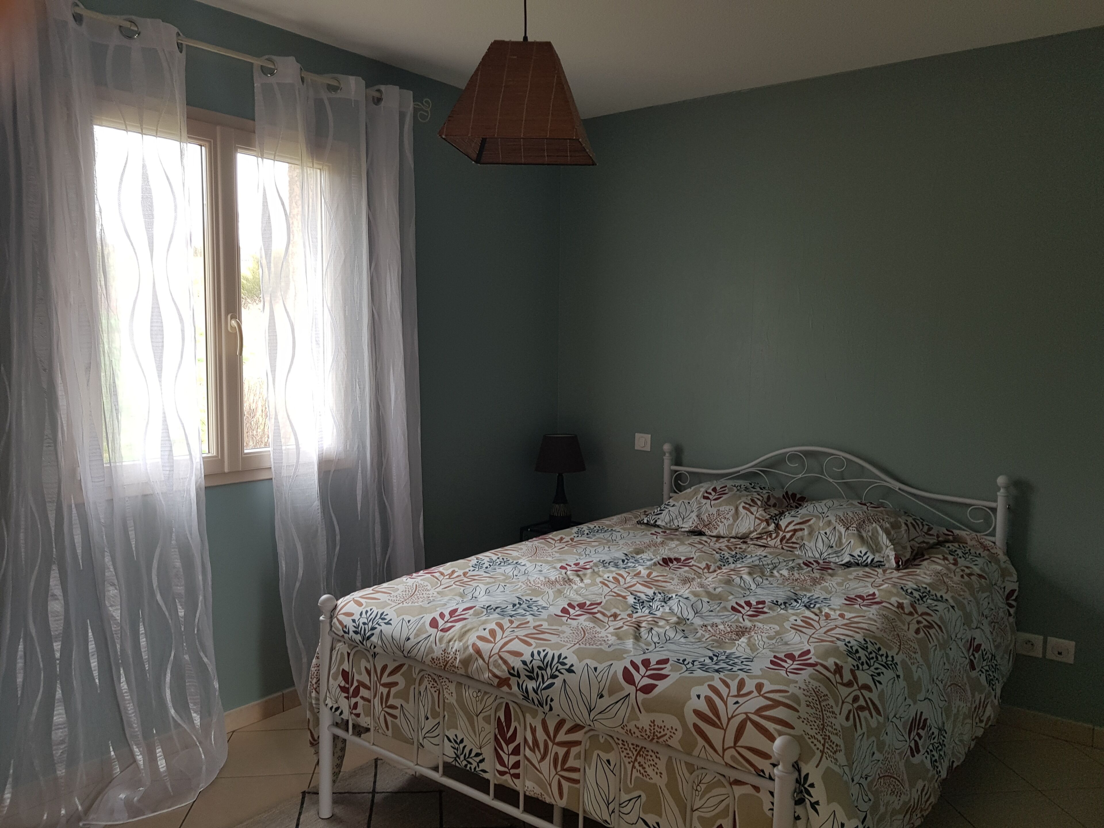 T1 house with parking