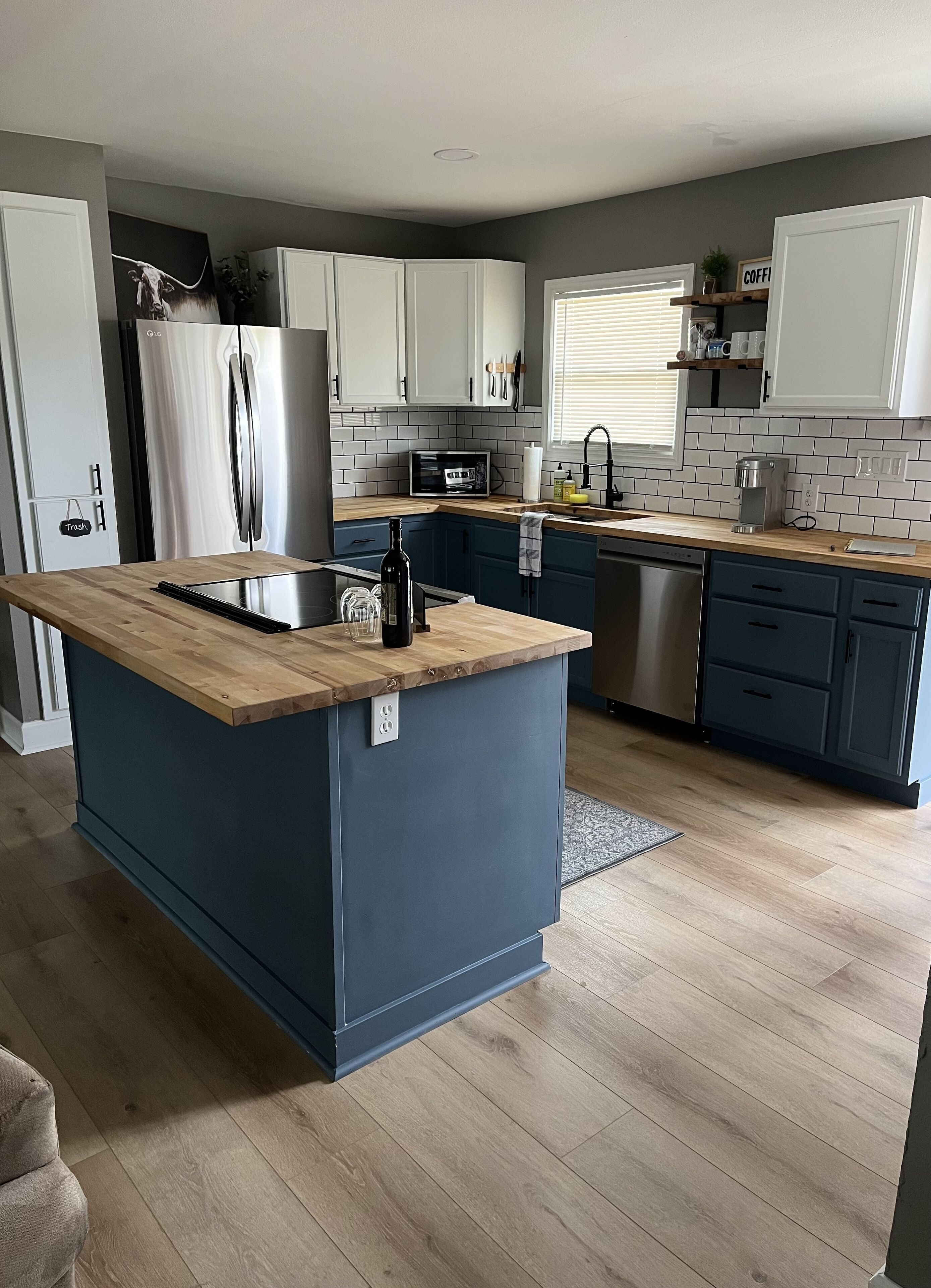 2 minutes from Downtown!