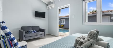 1 chambre, coffres-forts dans les chambres, fer et planche à repasser