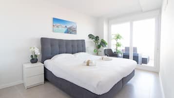 2 dormitorios, tabla de planchar con plancha, wifi gratis y ropa de cama