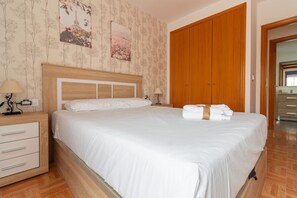 2 Schlafzimmer, Bügeleisen/Bügelbrett, kostenloses WLAN, Bettwäsche