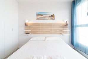 2 habitaciones, tabla de planchar con plancha y wifi gratis 
