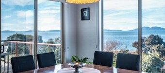 Ensorcelled - Freycinet Holiday Houses