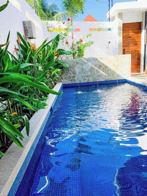 Piscine extérieure