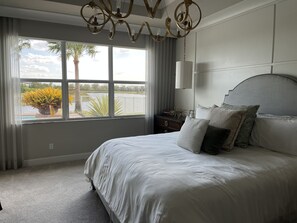 3 bedrooms, bed sheets