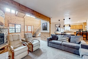 TV, fireplace, books, streaming services