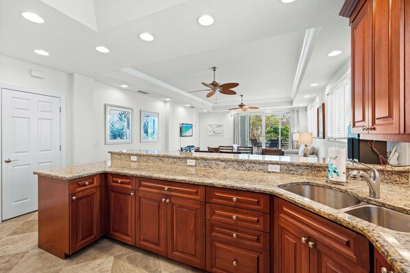 Interior - Stunning 3 Bedroom Home with Roof-Top Pool on Siesta Key! (Siesta Key)