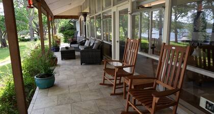 Inks Lake Open Water and Pet friendly home