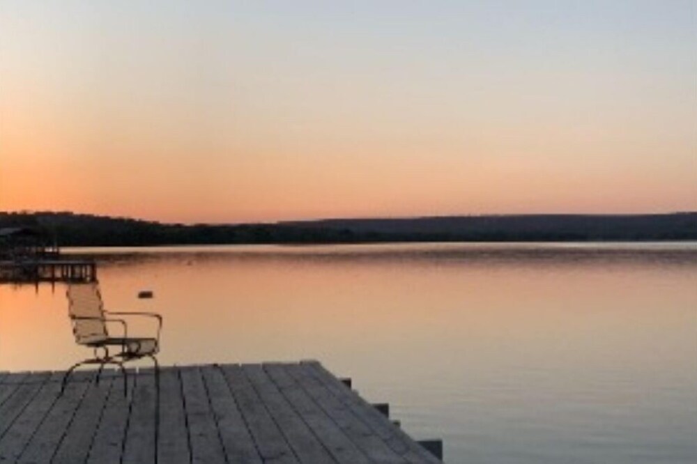 Inks Lake Open Water and Pet friendly home