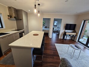 Interior - Humble Abode (Auckland)