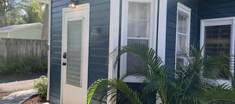 Cheerful Cottage Close to the Beach!