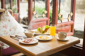 Dining - Lijiang Ivy Garden Resort Hotel (Lijiang)