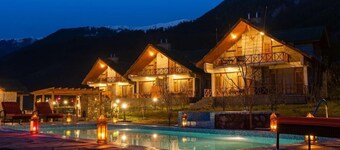 Larisa Resort Manali