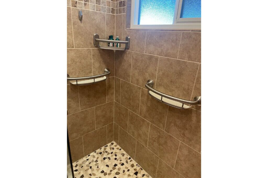 Page Cottage, scenic, hot tub, pets welcome