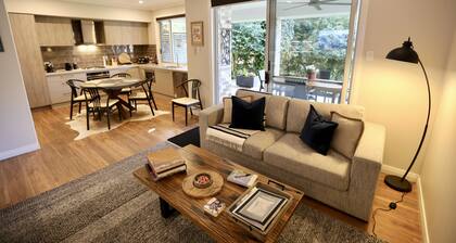 Self Contained Cottage in Bowral with Fireplace