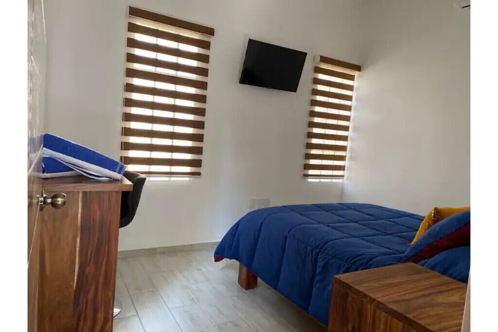 Cozy House with Pool in San Francisco