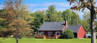 Serene 3-bed VT retreat w/ firepit: ski, snowmobile, ATV, and hike near Jay Peak