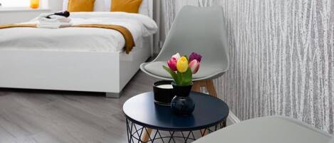 디럭스 쿼드룸 | 1 개의 침실, 다리미/다리미판, 무료 WiFi, 침대 시트