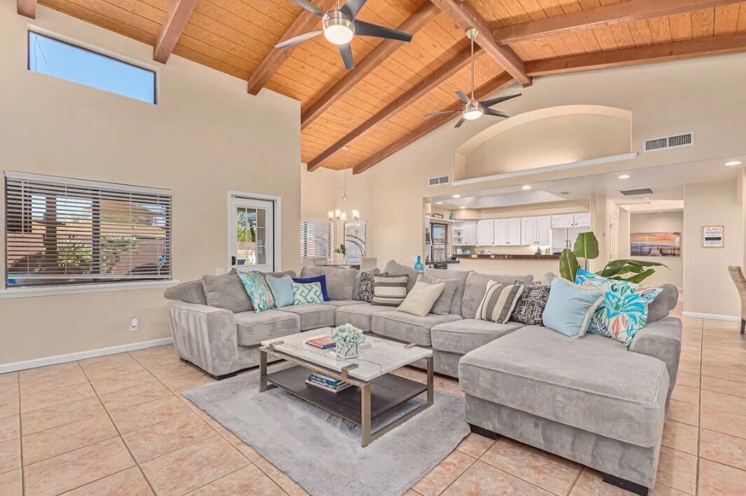 Impressive 4 Bd Scottsdale Home