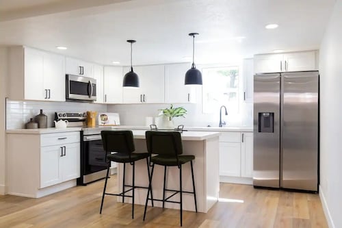 Home Basement Apartment in Provo with easy access to BYU and UVU