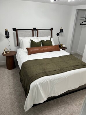 3 bedrooms, WiFi, bed sheets