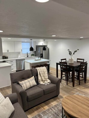 Interior - Home Basement Apartment in Provo with easy access to BYU and UVU (Provo)