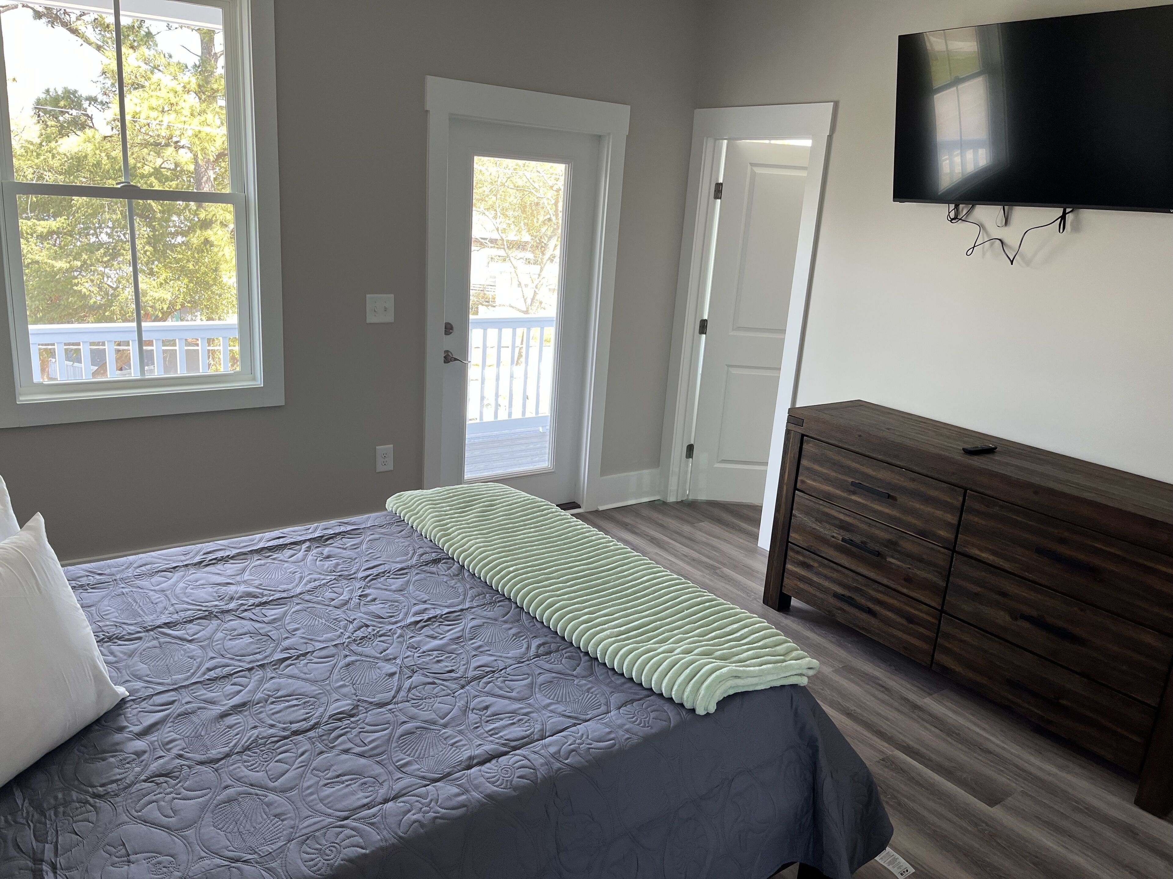 Garden City Big Blue House Escape!