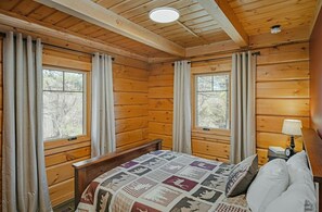 4 Schlafzimmer, Bügeleisen/Bügelbrett, kostenloses WLAN, Bettwäsche