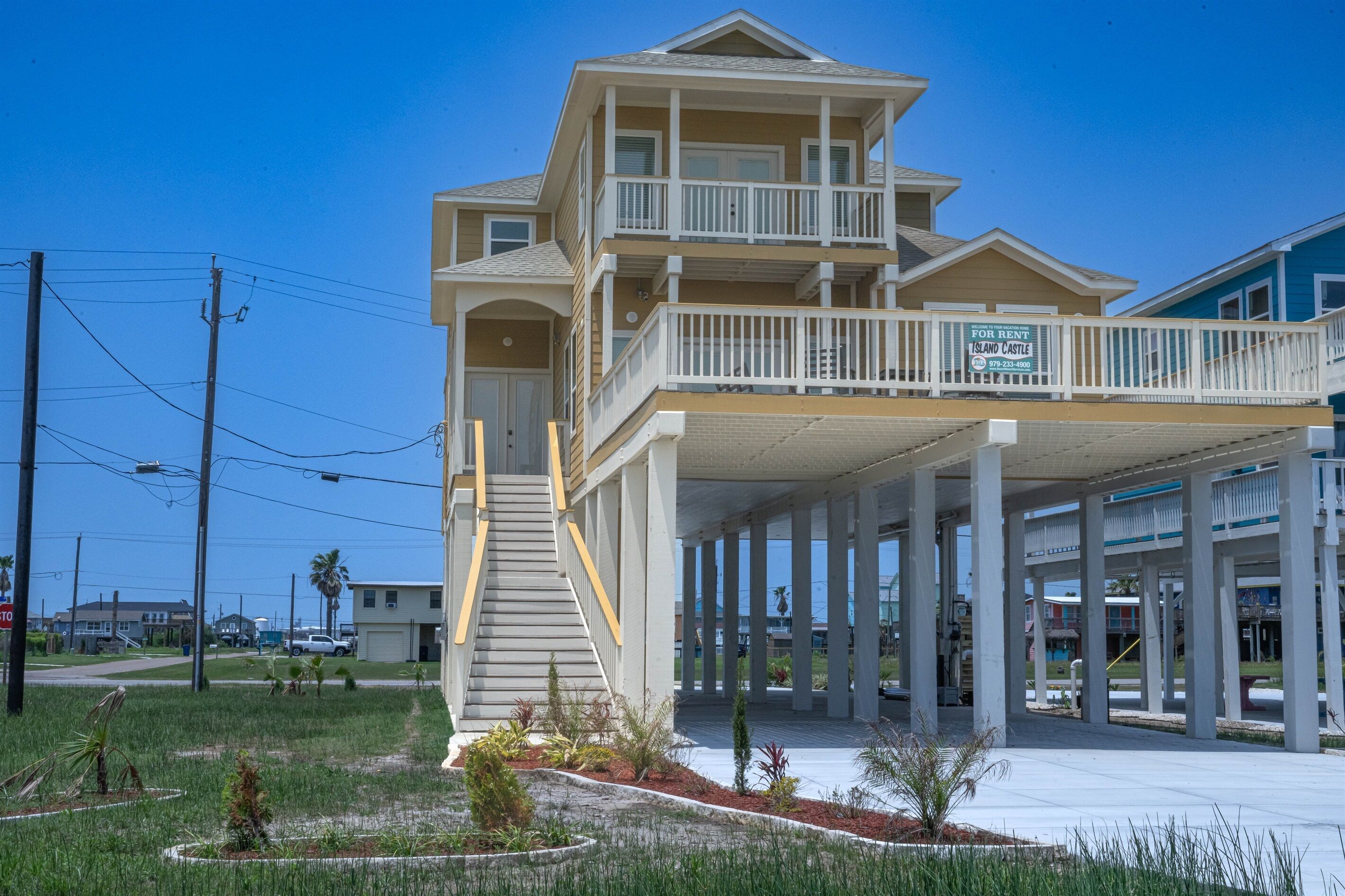 Brand New Custom Construction!