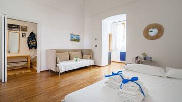 2 Schlafzimmer, Bügeleisen/Bügelbrett, Internetzugang, Bettwäsche