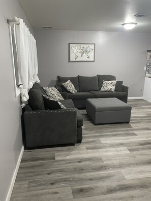 Living area - Newly remodeled, Cozy Cottage on an Acreage (Minden)