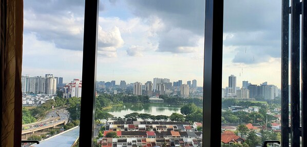 Grand Apartment, Lake View, Lakeside | Lake view - M City Ampang (Kuala Lumpur)