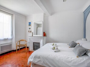 3 Schlafzimmer, Bügeleisen/Bügelbrett, WLAN, Bettwäsche