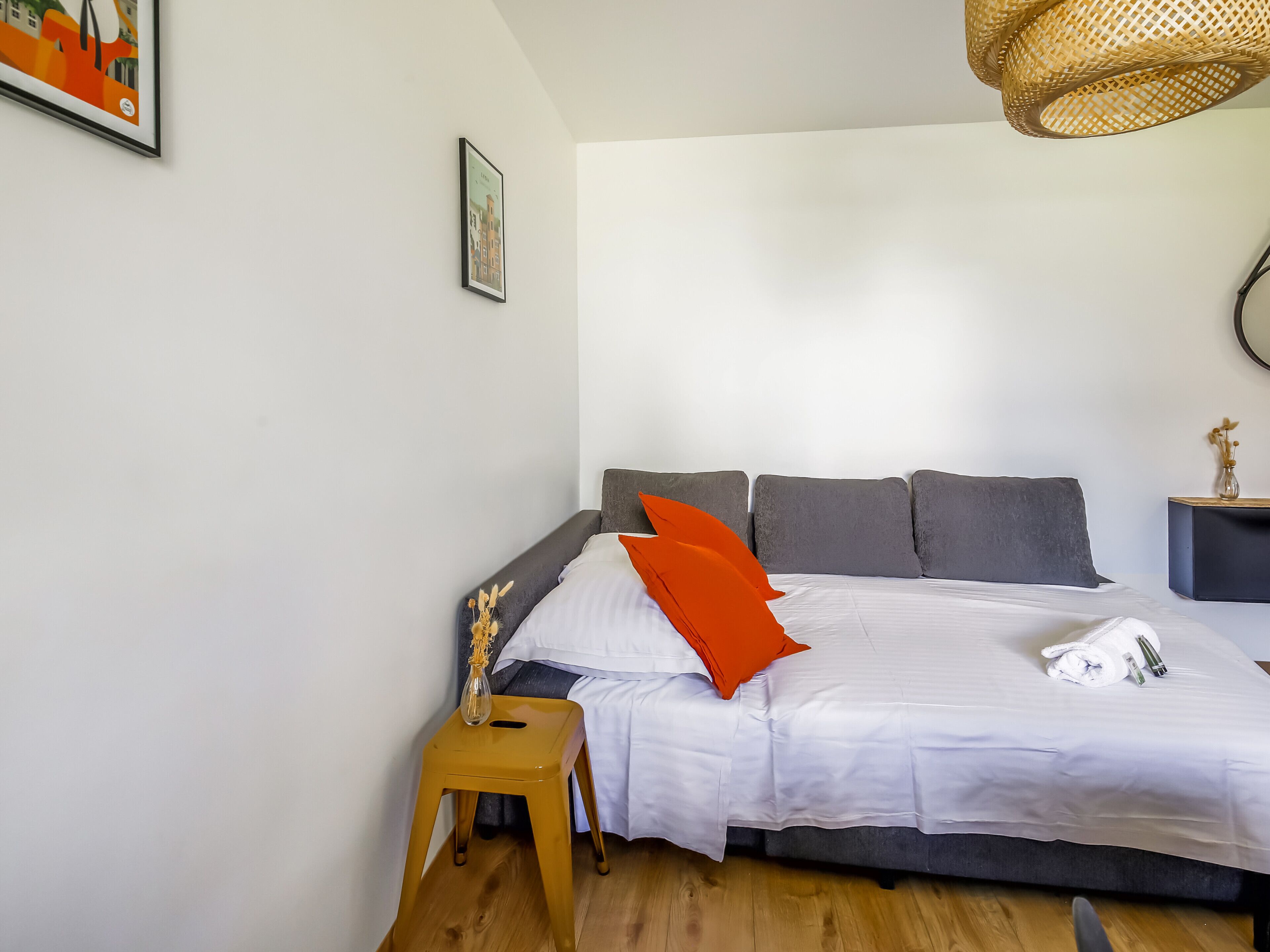 Modern flat near Part-Dieu in Lyon - Welkeys