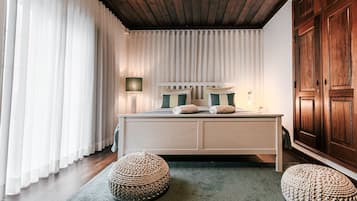 8 habitaciones, wifi gratis y ropa de cama