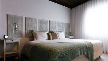 8 habitaciones, wifi gratis y ropa de cama