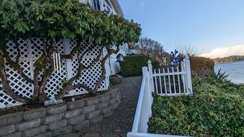 Enceinte de lâhĂ©bergement