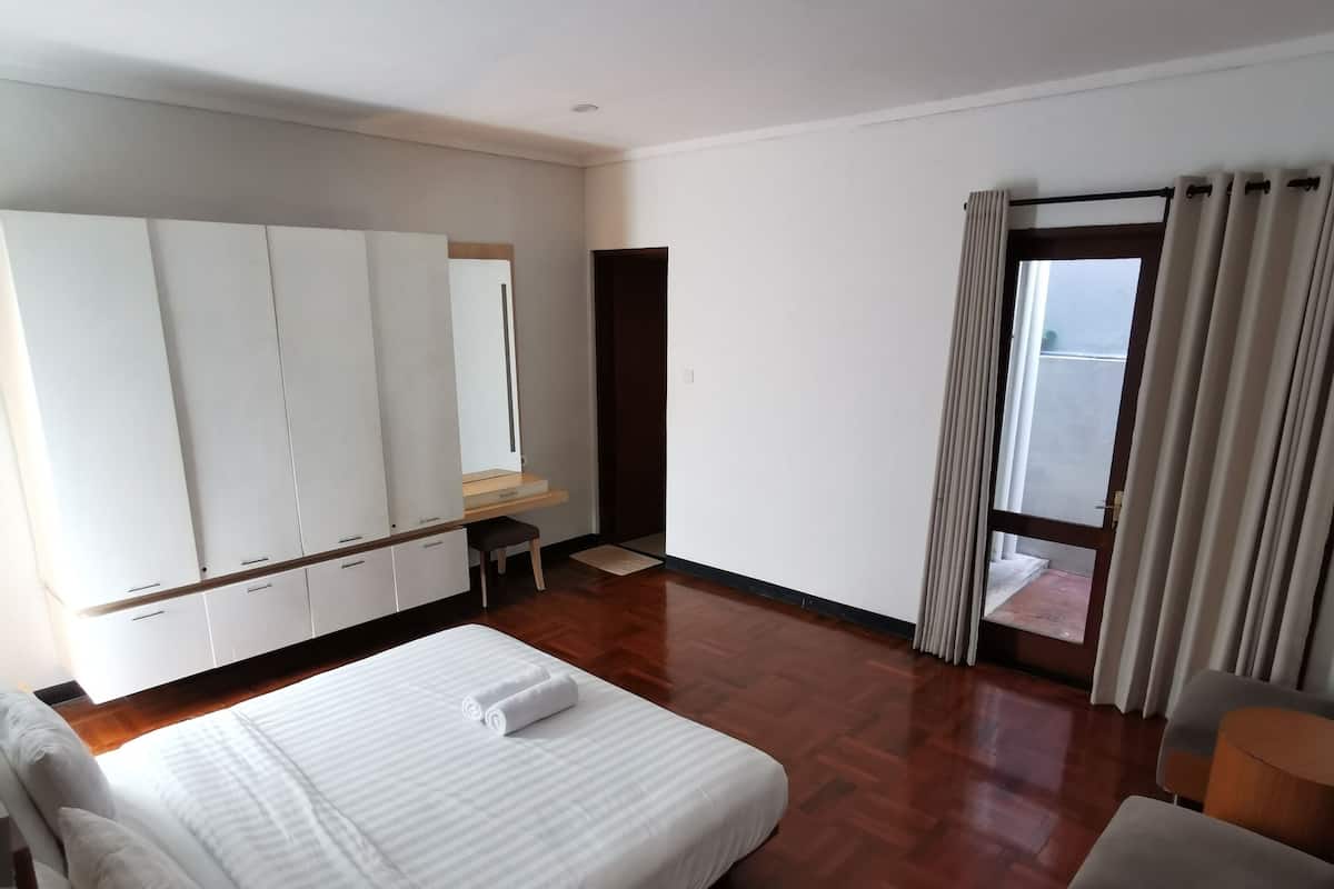 Premier Villa, 2 Bedrooms | 2 bedrooms, free WiFi, bed sheets