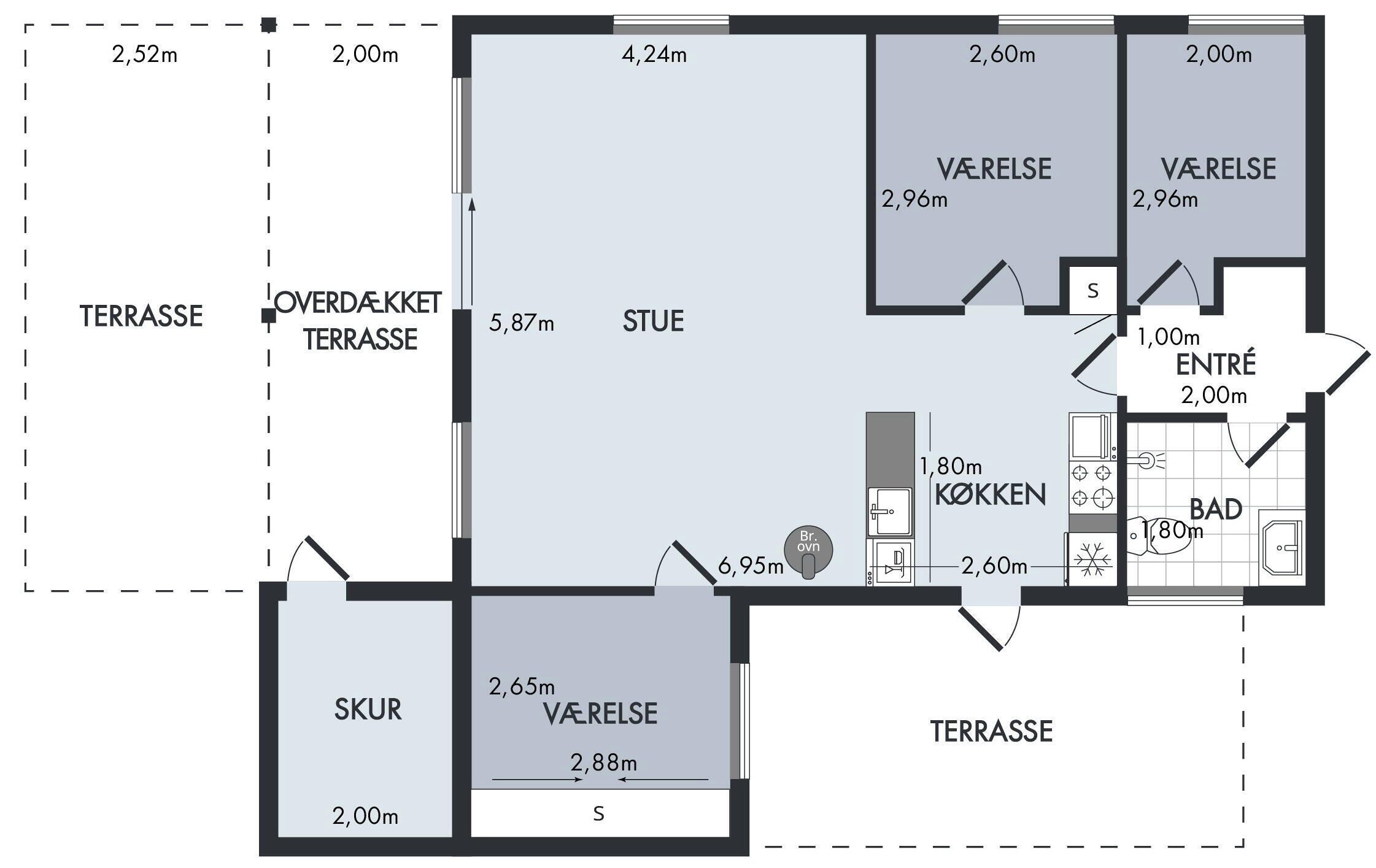 A hotel floor plan with rooms labeled TERRASSE, STUE, SKUR, and VARELSE, including dimensions and layout.