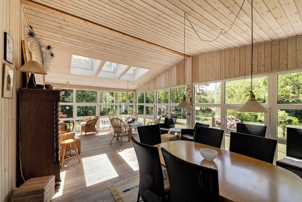 Dining - Lovely cottage in recreation area (Aakirkeby)