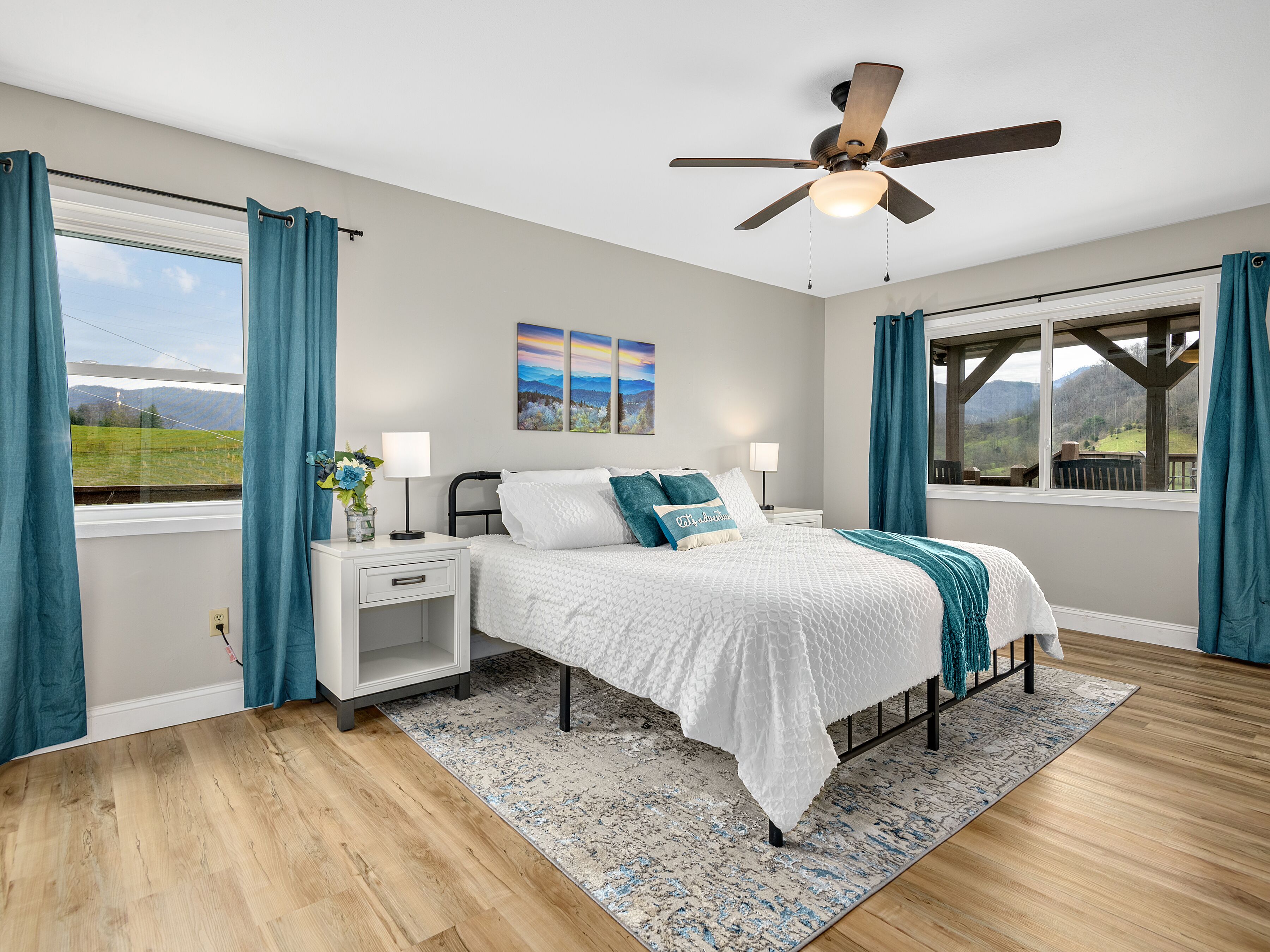 4 Schlafzimmer, Bügeleisen/Bügelbrett, Reisekinderbett, kostenloses WLAN