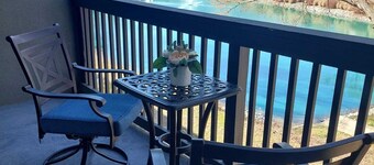 A peaceful Lake view by The Battery