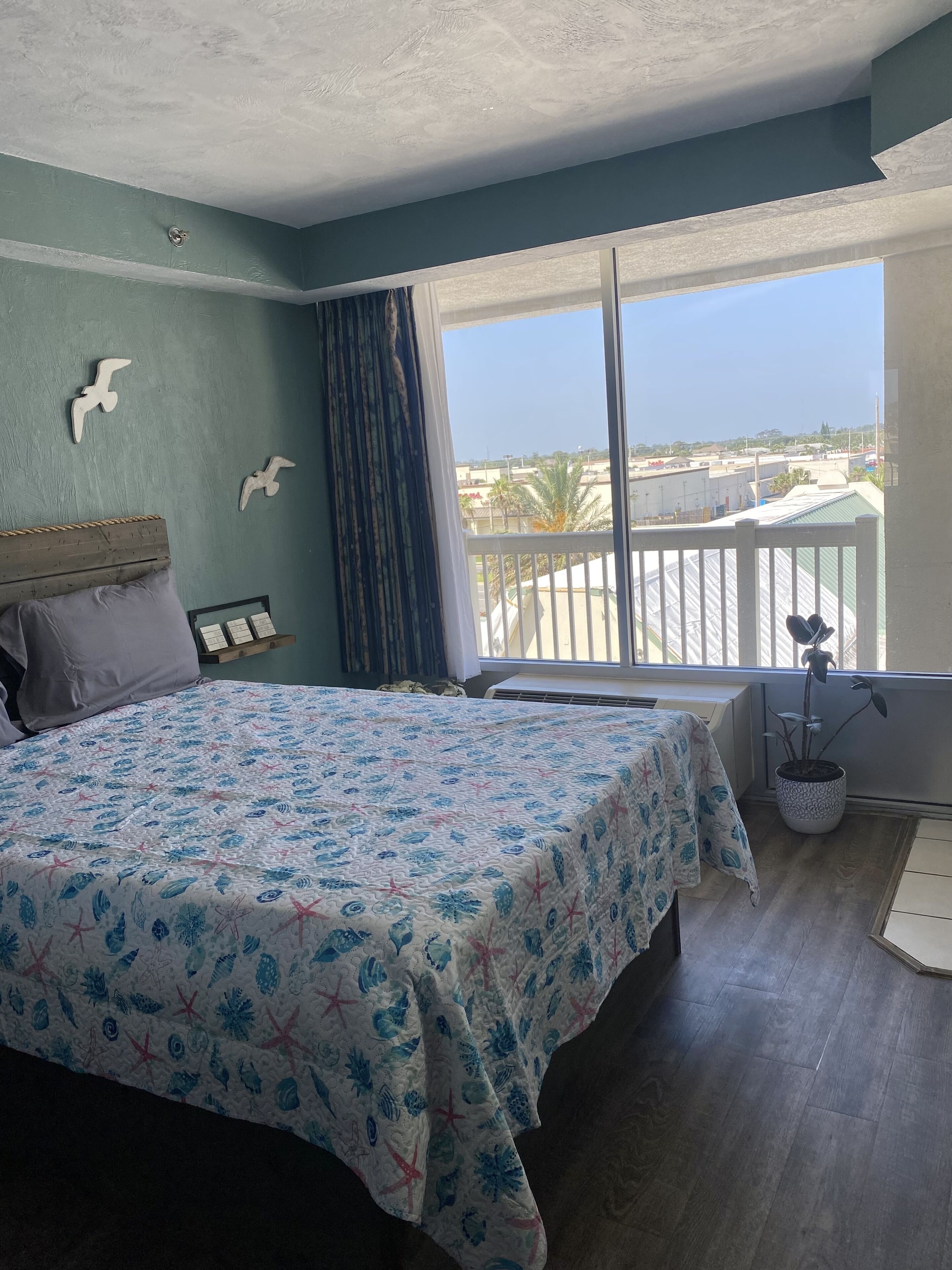 Daytona Beach Resort Cozy studio with City view