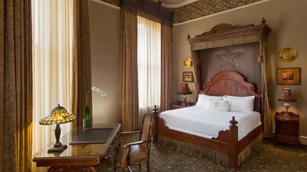 2 bedrooms, iron/ironing board, travel cot, WiFi - 2-Bedroom Suite at a 4.5⭐️ Hotel (Austin)