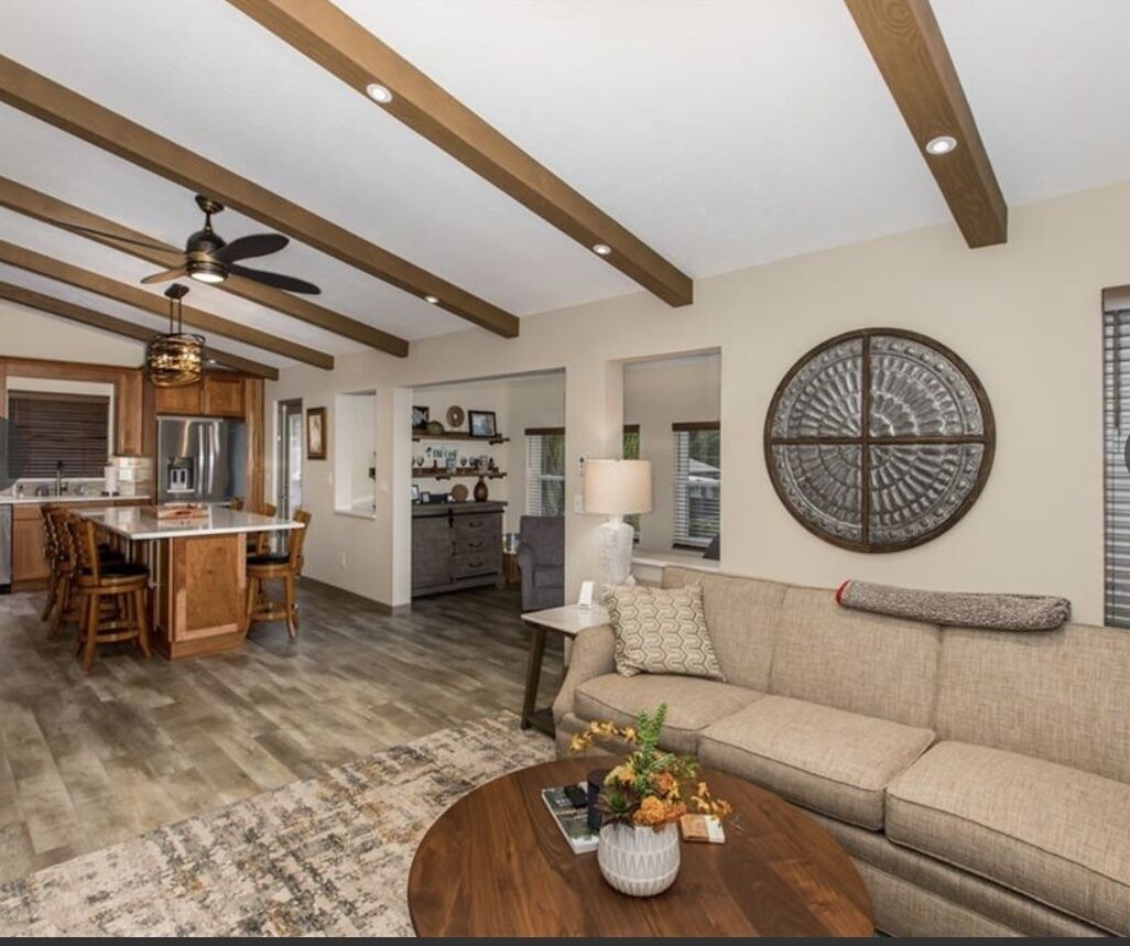 Charming Stilt House on the Homosassa/Halls river WATERFRONT