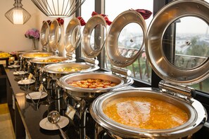 Free daily buffet breakfast  - Soleil by Soluna - A Charming Touch of Hoi An's Heritage (Da Nang)