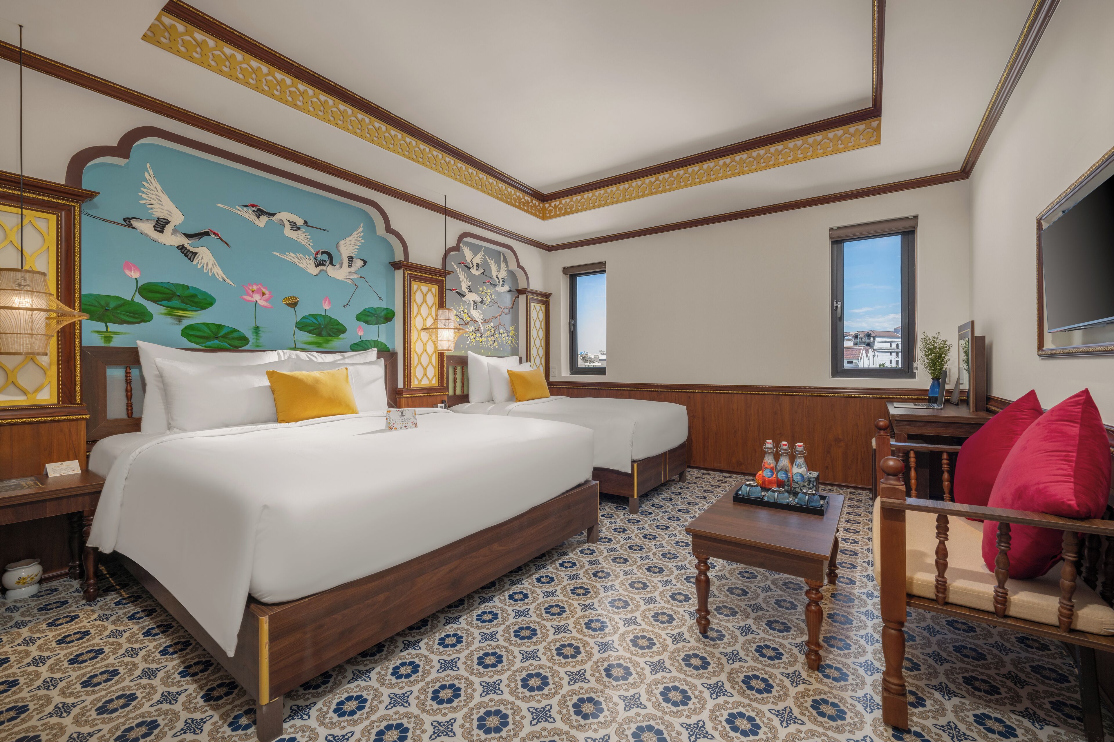 Executive Triple Room, Bathtub, Balcony with Riverside View