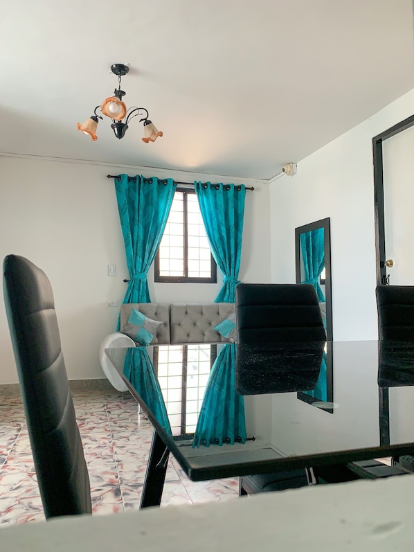 Dining - Apartment for 8 people, central (Cartagena de Indias)